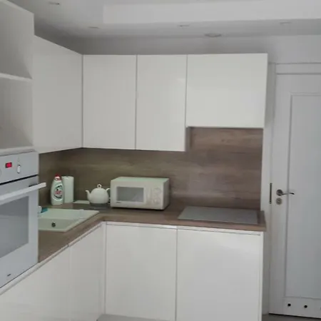 شقة Apartament Akacjowa *